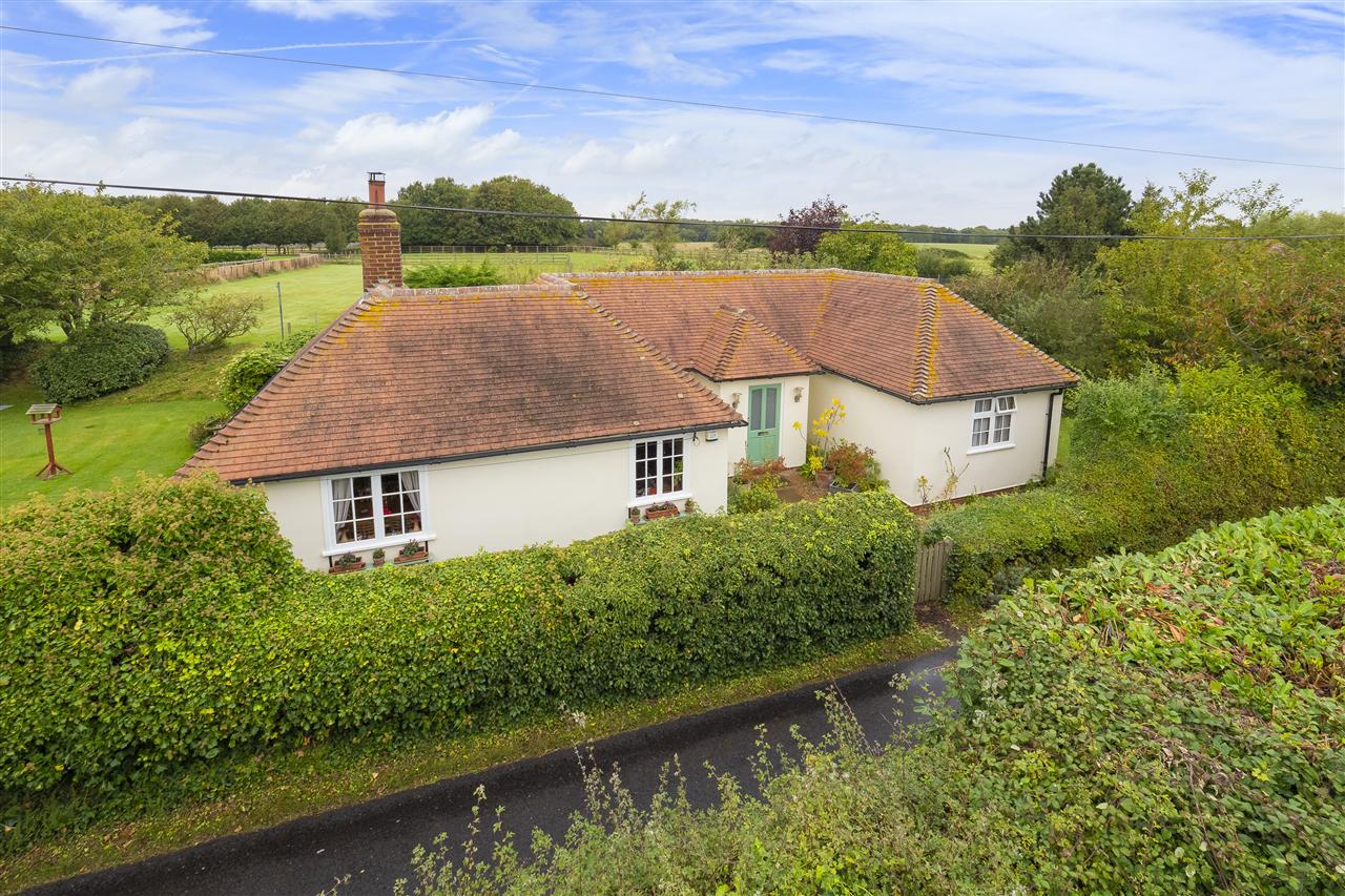 Hansletts Bungalow Image