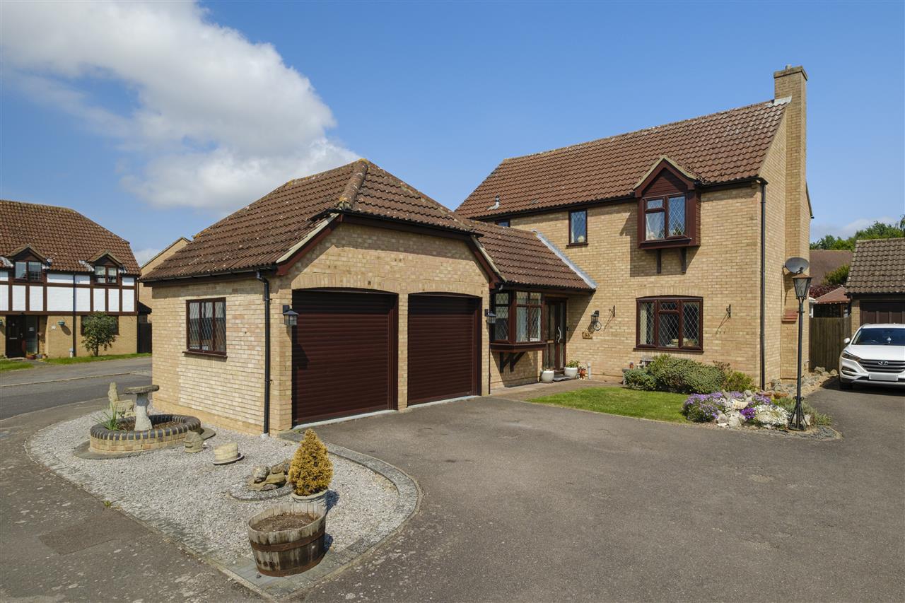 33 Clarence Court Image