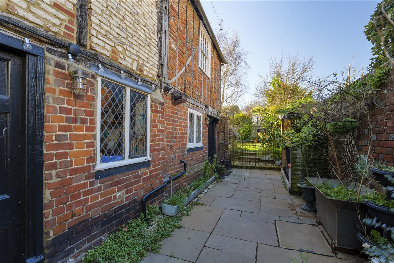 Primrose Cottage Image