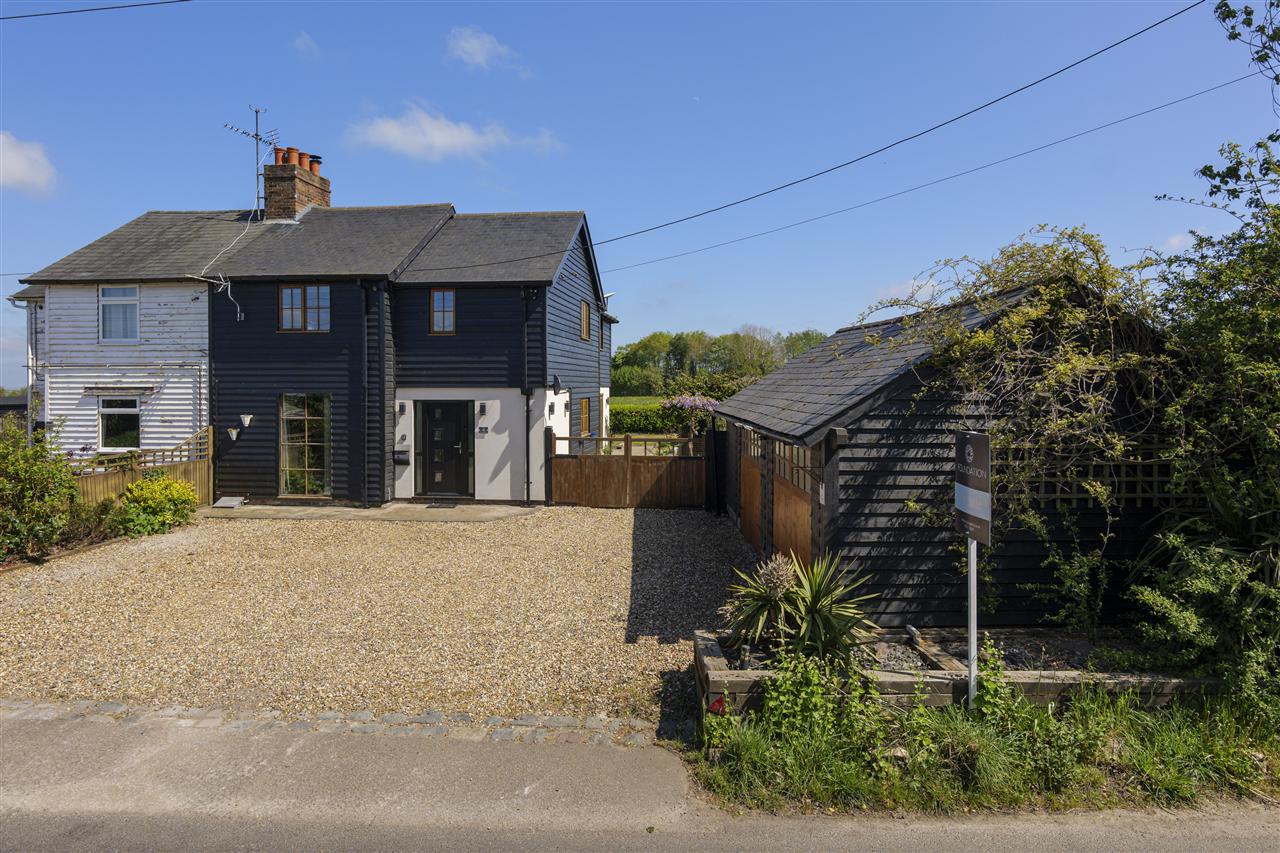 4 Selling Road Image