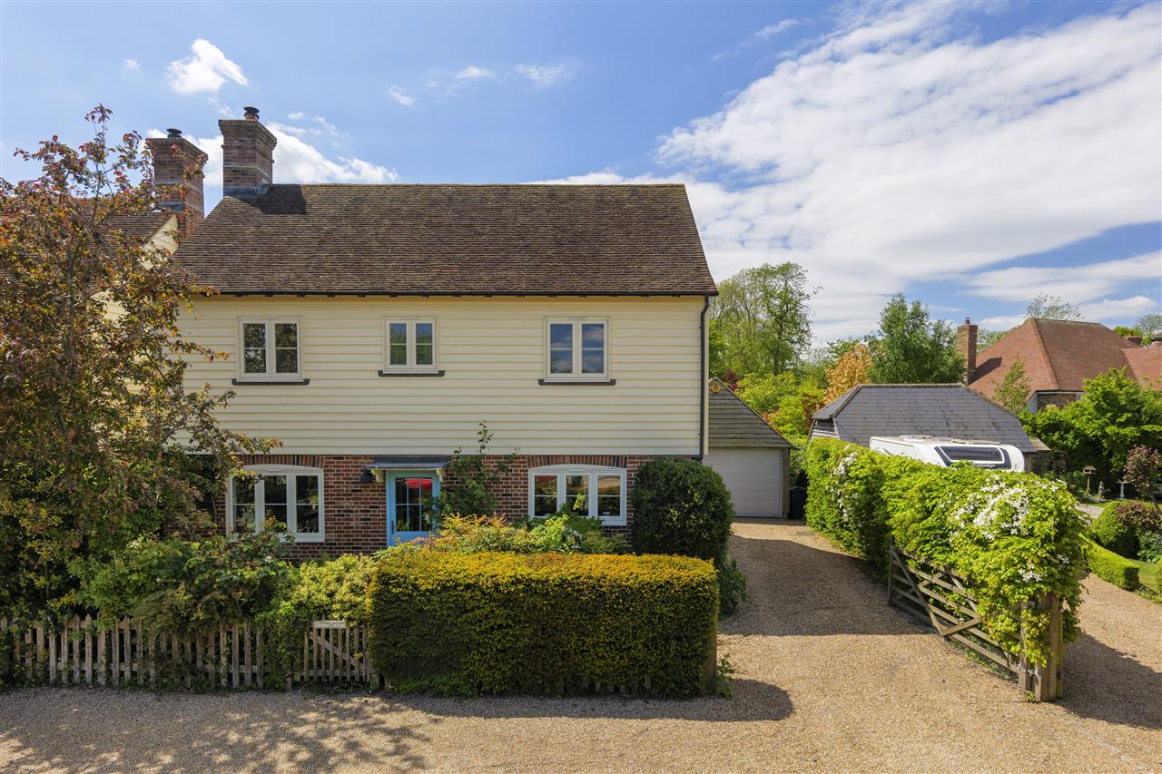 Gloster Cottage Image