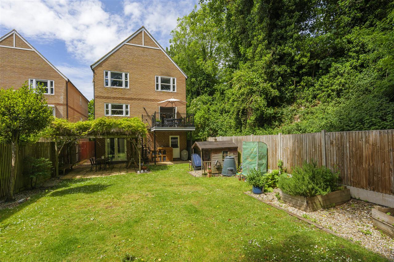 Property Image 31