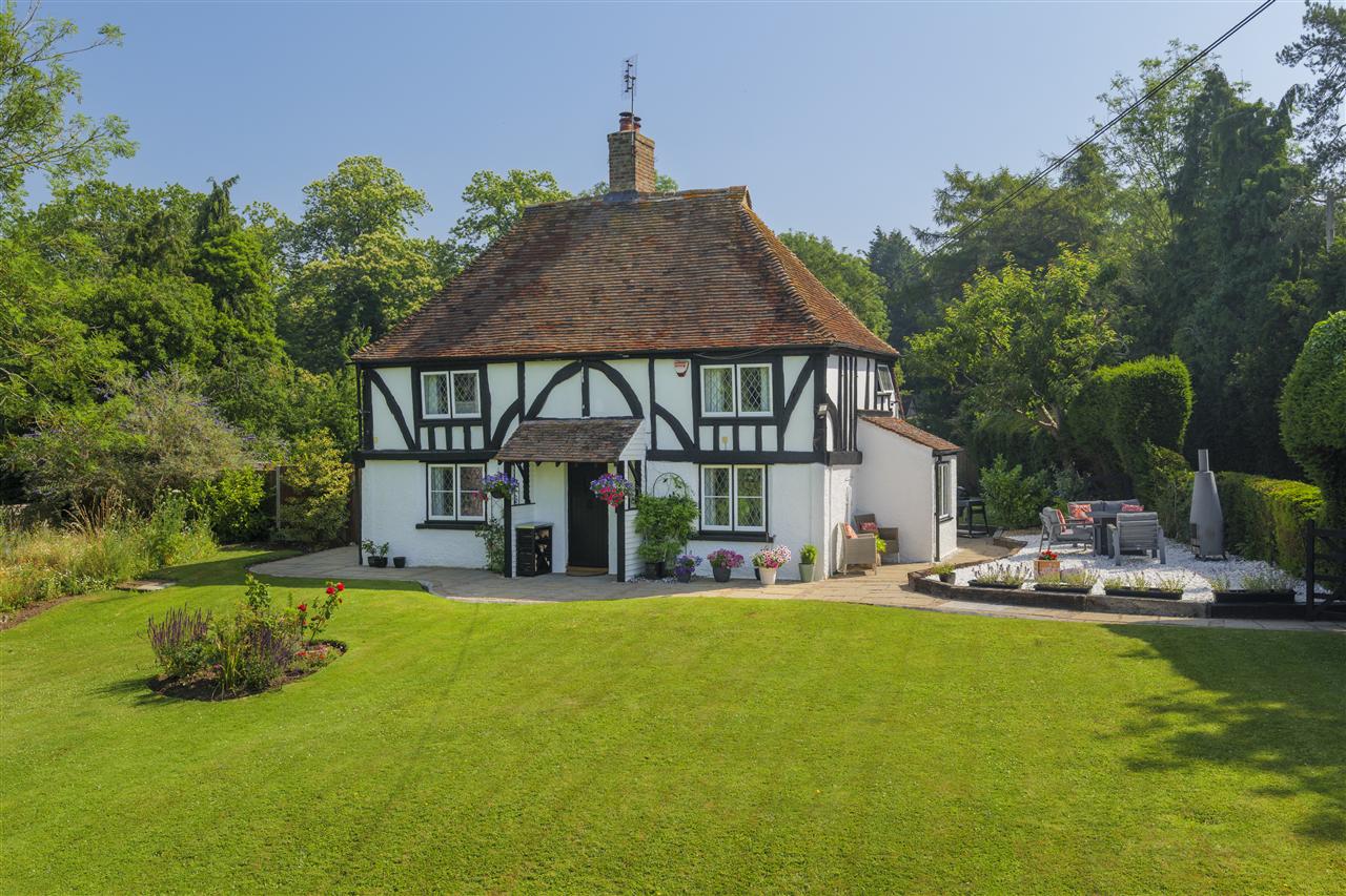 Woodmans Cottage & The Annexe Image
