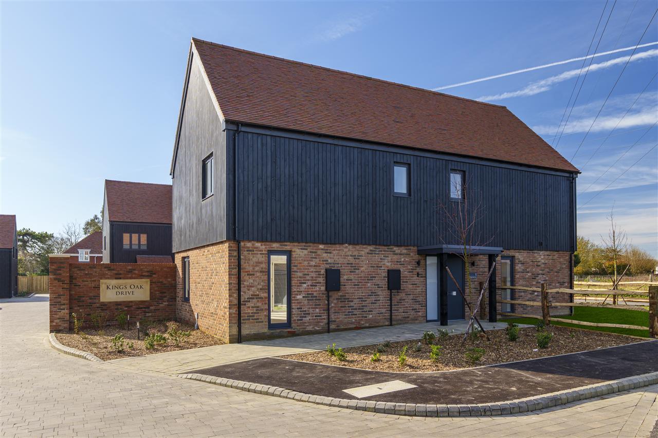1, Kings Oak Drive Image