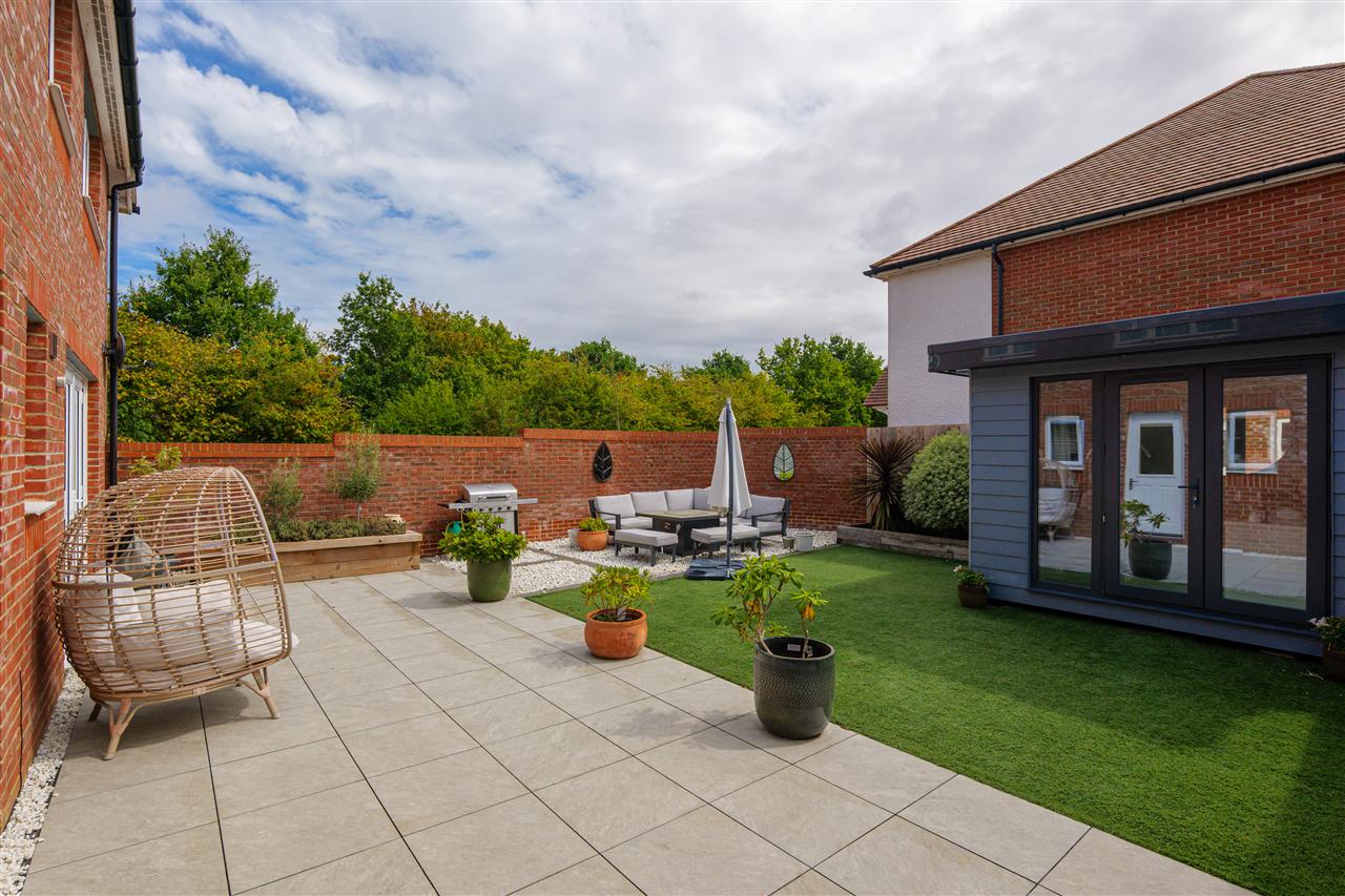 Property Image 25