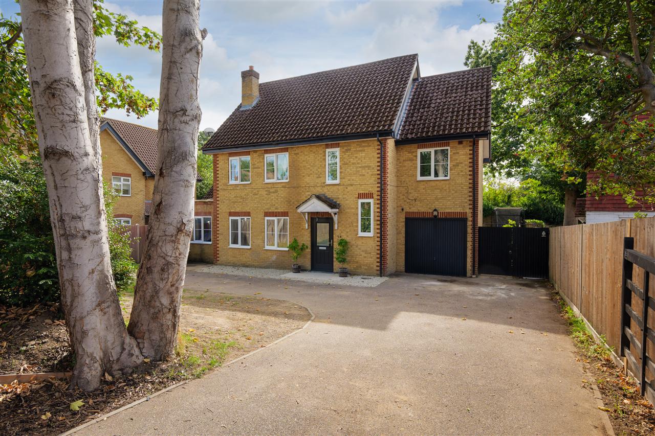 1B Heathfield Road Image